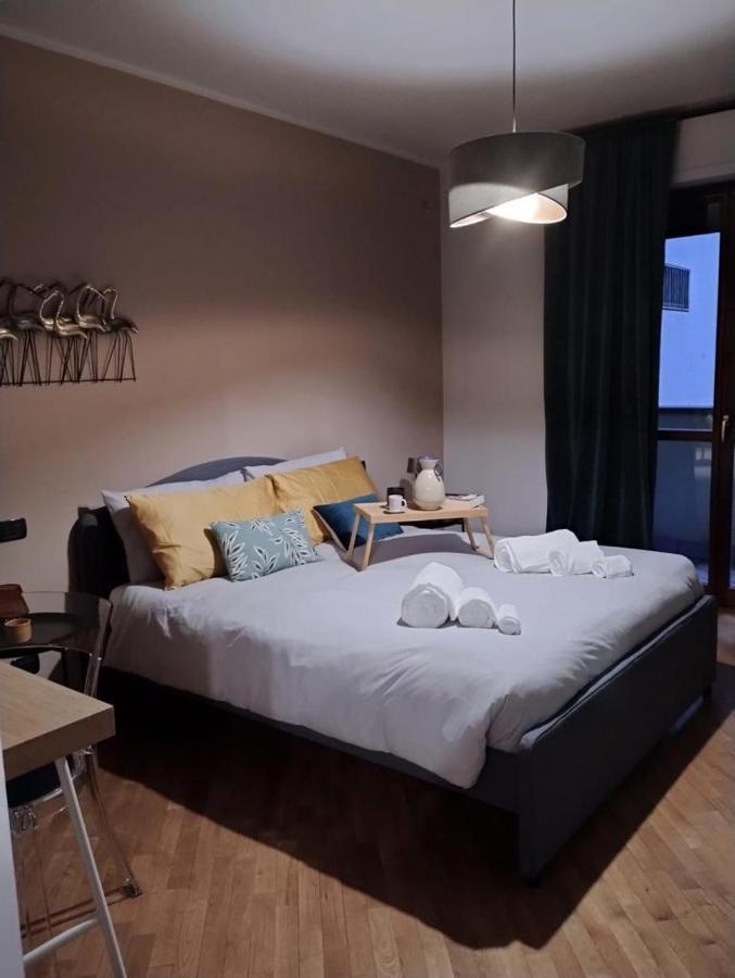 Mille4 Appartement Novara Buitenkant foto