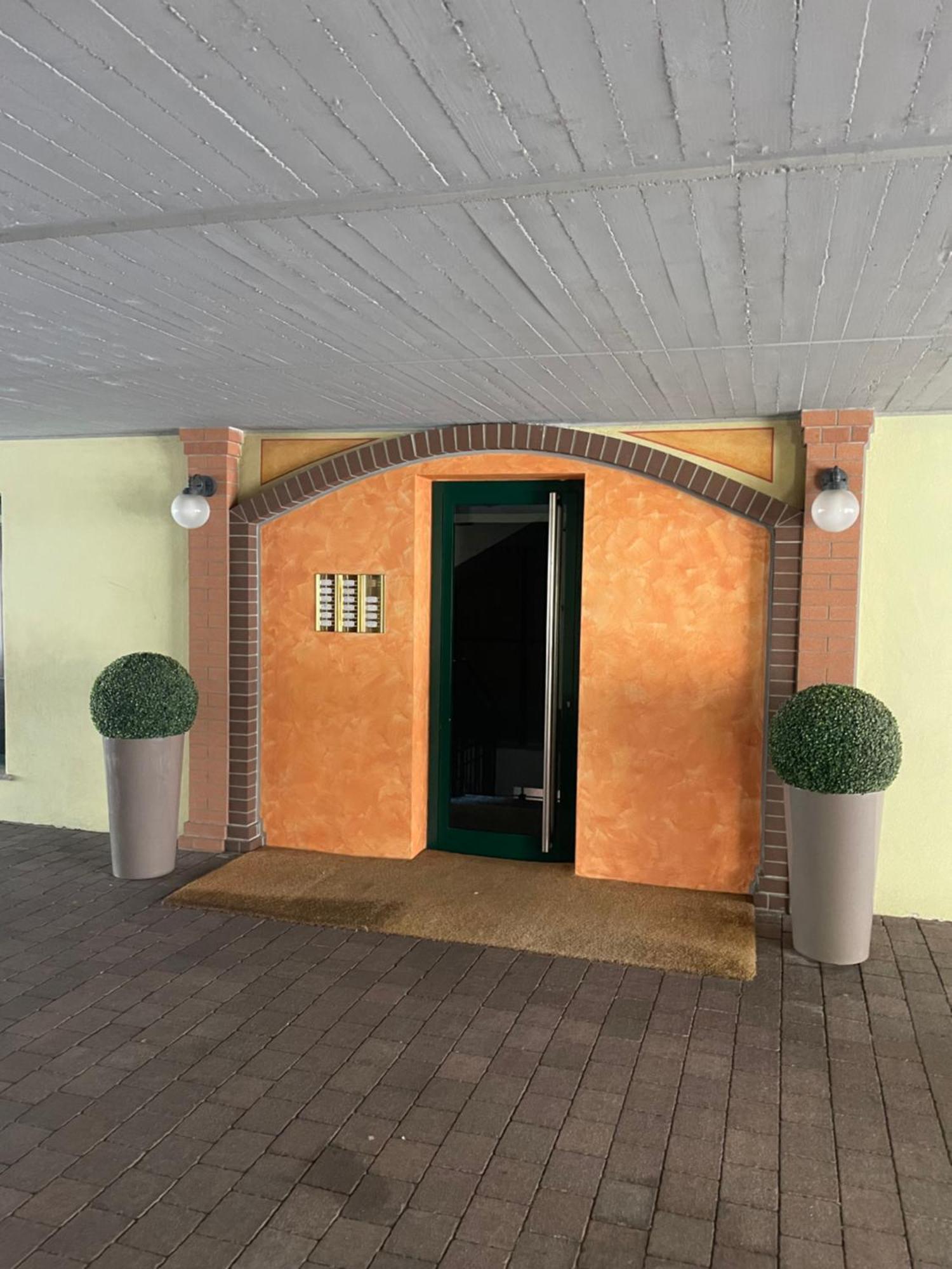 Mille4 Appartement Novara Buitenkant foto